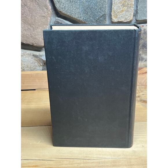 VTG Structural Inorganic Chemistry Book. 2nd Edition. A.F. Wells. 1950 - Picture 3 of 12